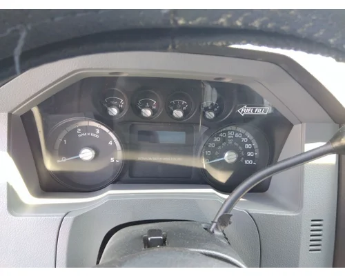 FORD F750SD (SUPER DUTY) GAUGE CLUSTER