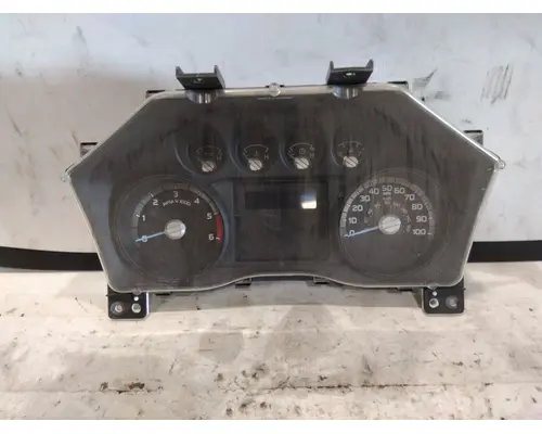FORD F750SD (SUPER DUTY) GAUGE CLUSTER