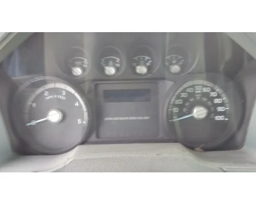 FORD F750SD (SUPER DUTY) GAUGE CLUSTER