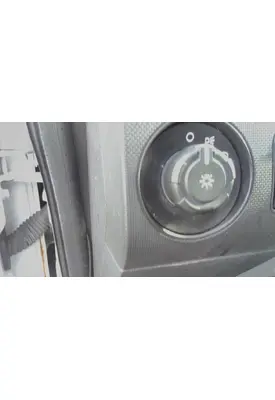 FORD F750SD (SUPER DUTY) HEADLAMP SWITCH