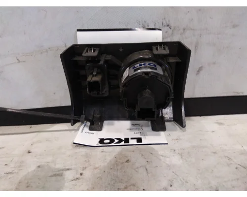 FORD F750SD (SUPER DUTY) HEADLAMP SWITCH