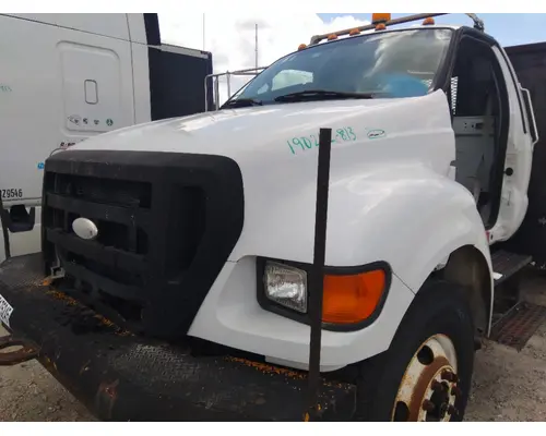 FORD F750SD (SUPER DUTY) HOOD