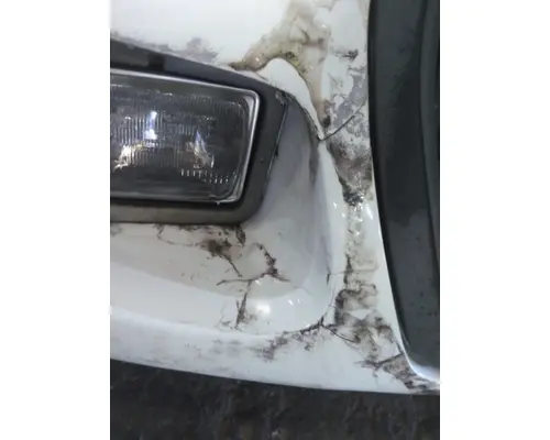 FORD F750SD (SUPER DUTY) HOOD