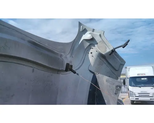 FORD F750SD (SUPER DUTY) HOOD