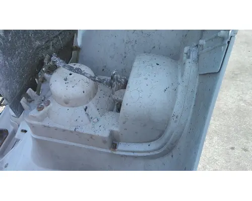 FORD F750SD (SUPER DUTY) HOOD