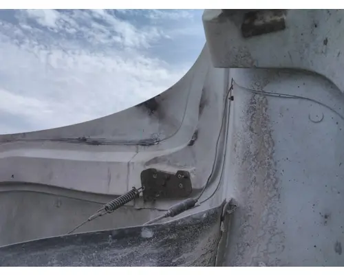 FORD F750SD (SUPER DUTY) HOOD