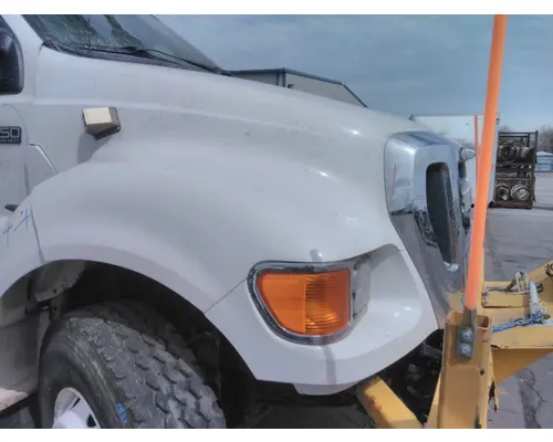 FORD F750SD (SUPER DUTY) HOOD