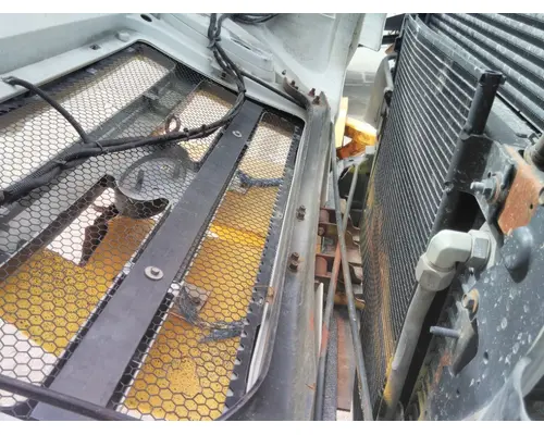 FORD F750SD (SUPER DUTY) HOOD