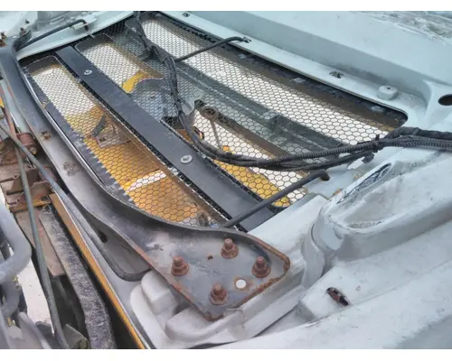 FORD F750SD (SUPER DUTY) HOOD