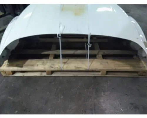 FORD F750SD (SUPER DUTY) HOOD
