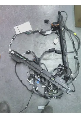 FORD F750SD (SUPER DUTY) INTERIOR PARTS, MISC.