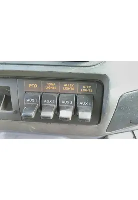 FORD F750SD (SUPER DUTY) INTERIOR PARTS, MISC.
