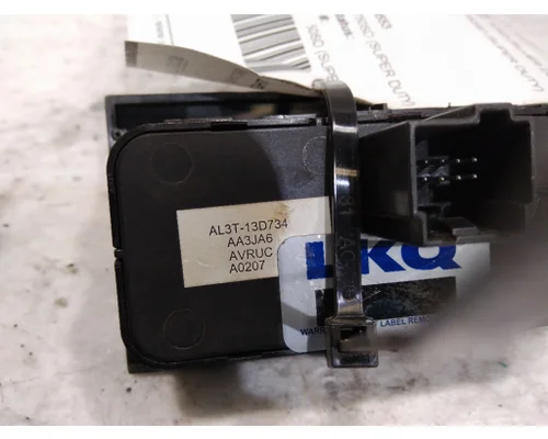 FORD F750SD (SUPER DUTY) INTERIOR PARTS, MISC.