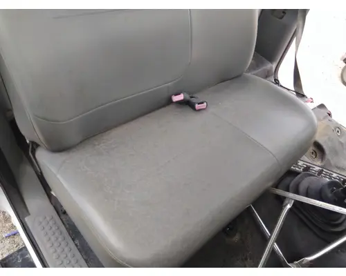 FORD F750SD (SUPER DUTY) SEAT, FRONT
