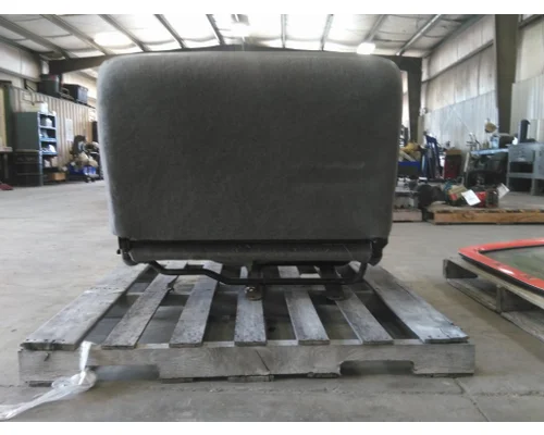FORD F750SD (SUPER DUTY) SEAT, FRONT