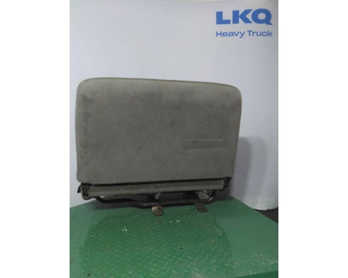 FORD F750SD (SUPER DUTY) SEAT, FRONT