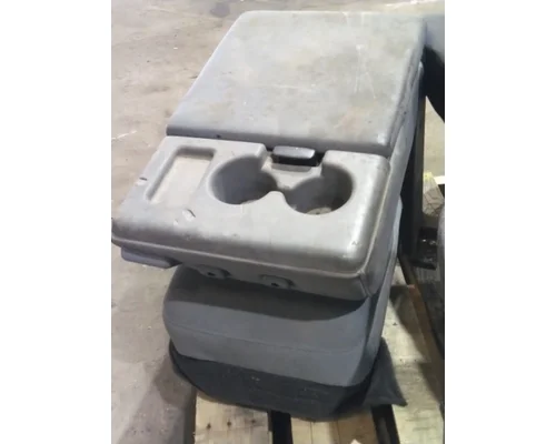 FORD F750SD (SUPER DUTY) SEAT, FRONT