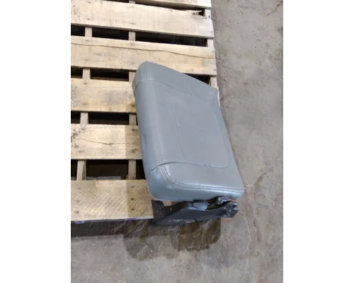 FORD F750SD (SUPER DUTY) SEAT, REAR