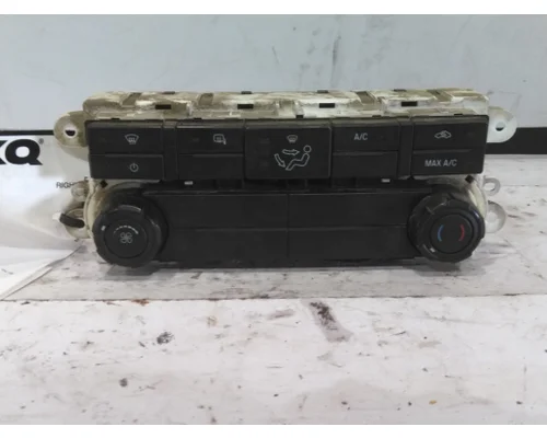 FORD F750SD (SUPER DUTY) TEMPERATURE CONTROL