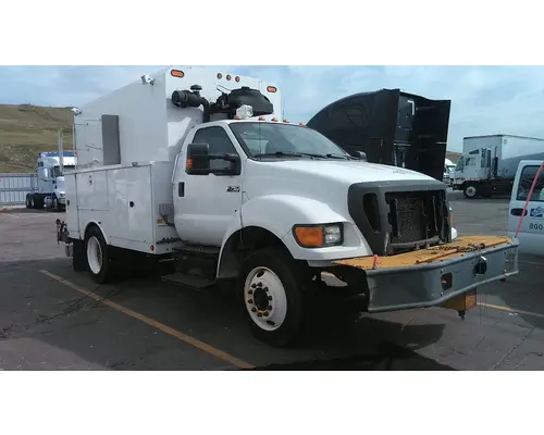 FORD F750SD (SUPER DUTY) WHOLE TRUCK FOR RESALE