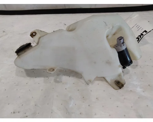 FORD F750SD (SUPER DUTY) WINDSHIELD WASHER RESERVOIR