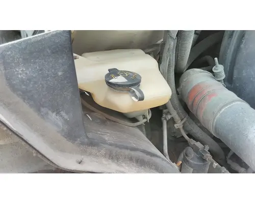 FORD F750SD (SUPER DUTY) WINDSHIELD WASHER RESERVOIR