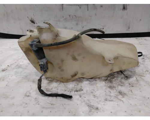 FORD F750SD (SUPER DUTY) WINDSHIELD WASHER RESERVOIR