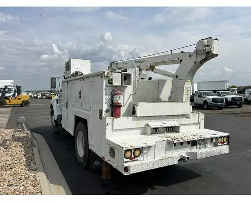 FORD F750 Box  Bed