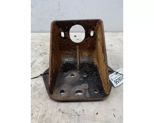 FORD F750 Cab Mount