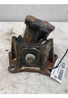 FORD F750 Cab Mount