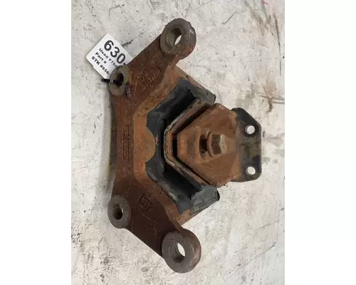 FORD F750 Cab Mount