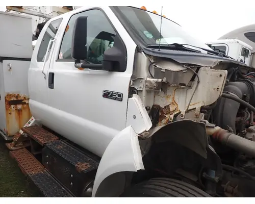 FORD F750 Cab