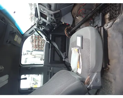 FORD F750 Cab