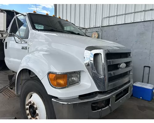 FORD F750 Cab