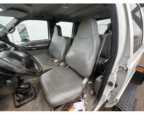 FORD F750 Cab
