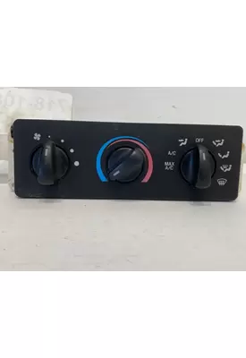 FORD F750 Climate Control