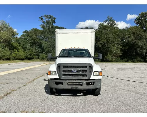 FORD F750 Complete Vehicle