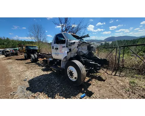 FORD F750 Complete Vehicle