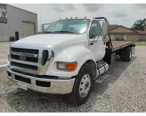 FORD F750 Complete Vehicle