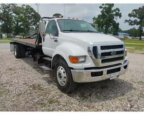 FORD F750 Complete Vehicle