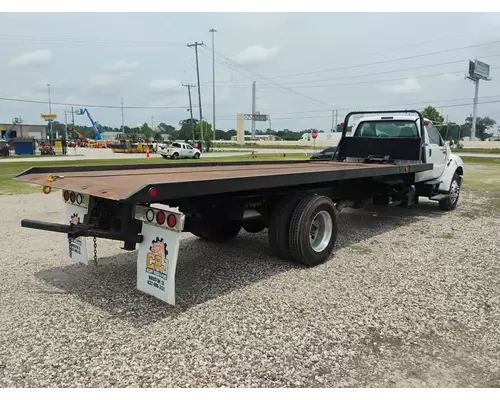 FORD F750 Complete Vehicle