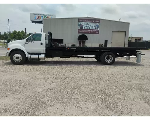 FORD F750 Complete Vehicle