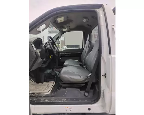 FORD F750 Complete Vehicle