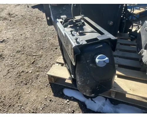 FORD F750 DEF Tank2