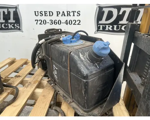 FORD F750 DEF Tank2