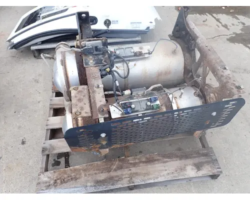 FORD F750 DPF (Diesel Particulate Filter)