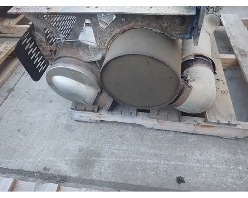 FORD F750 DPF (Diesel Particulate Filter)
