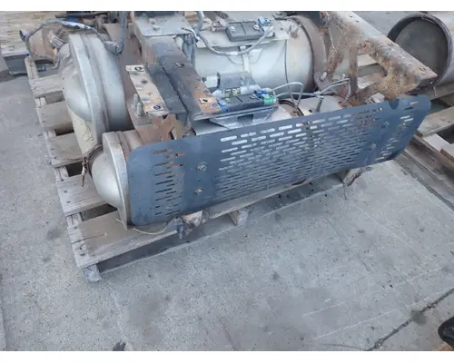 FORD F750 DPF (Diesel Particulate Filter)