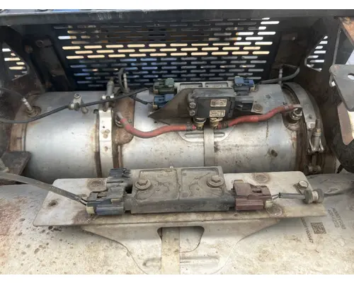 FORD F750 DPF (Diesel Particulate Filter)