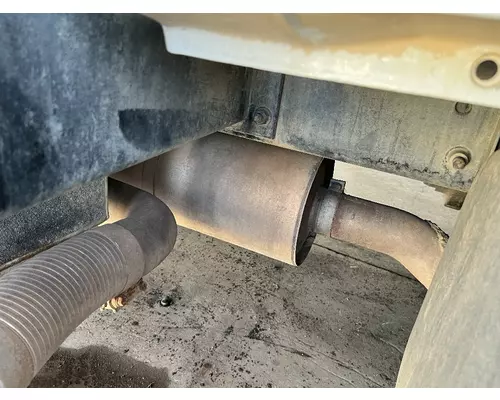 FORD F750 Exhaust Pipe